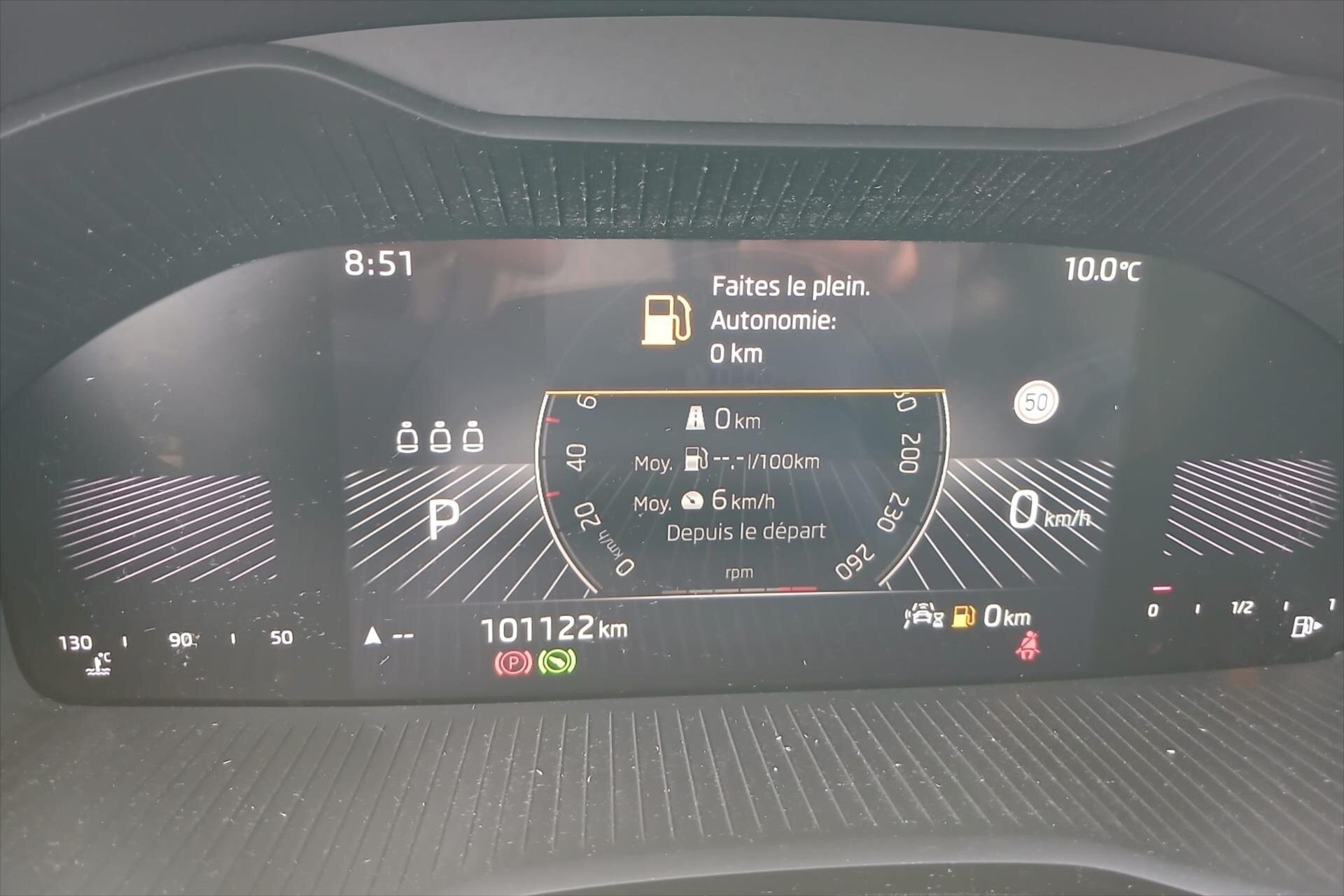 Škoda Karoq SUV / Terénní 2,0 l 85 kw