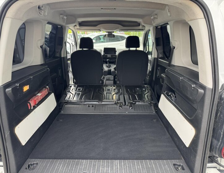 Opel Combo MPV 1,5 l 96 kw