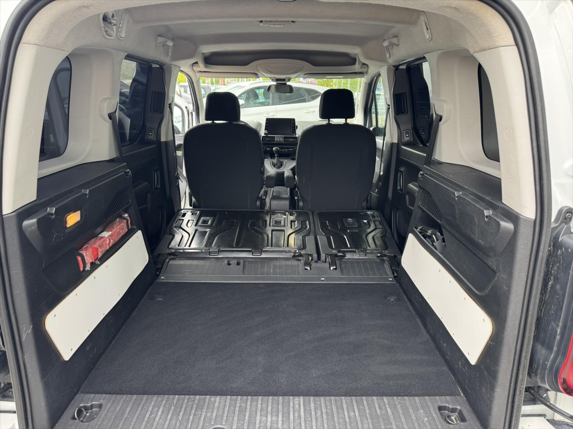 Opel Combo MPV 1,5 l 96 kw