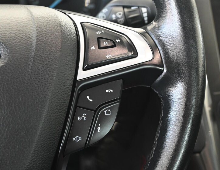 Ford Mondeo Kombi 2,0 l 110 kw
