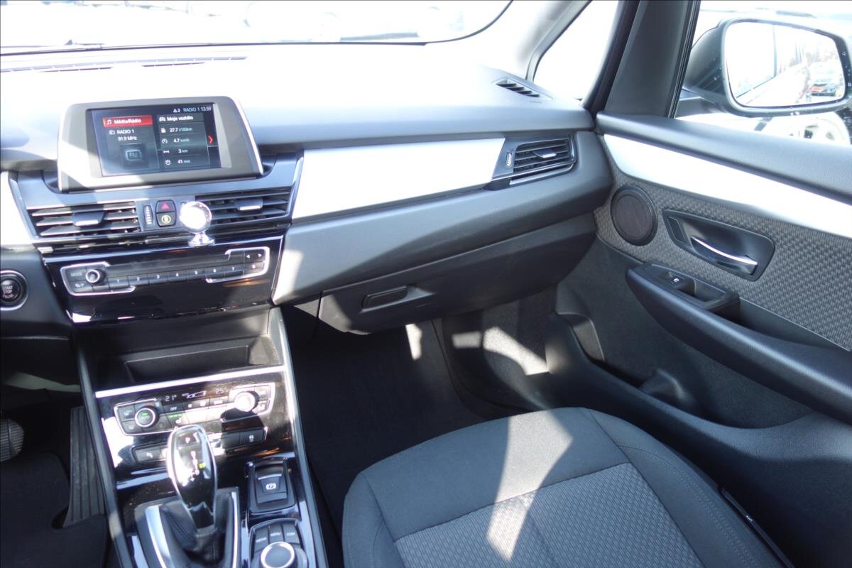 BMW Řada 2 MPV 1,5 l 103 kw