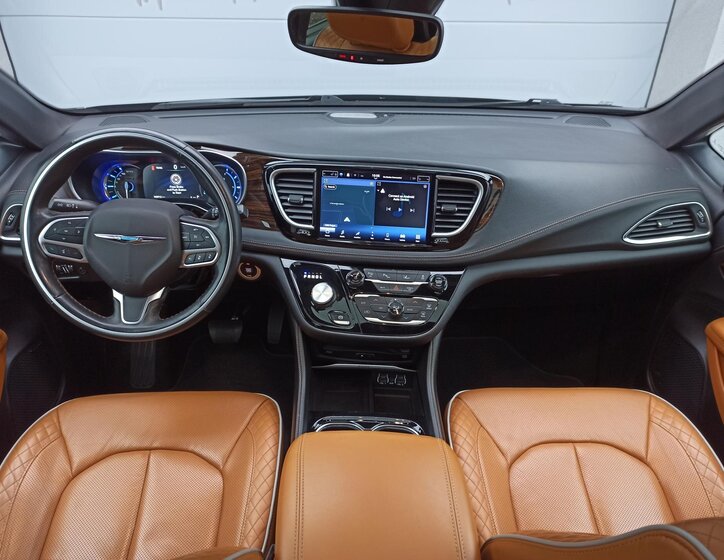 Chrysler Pacifica 20