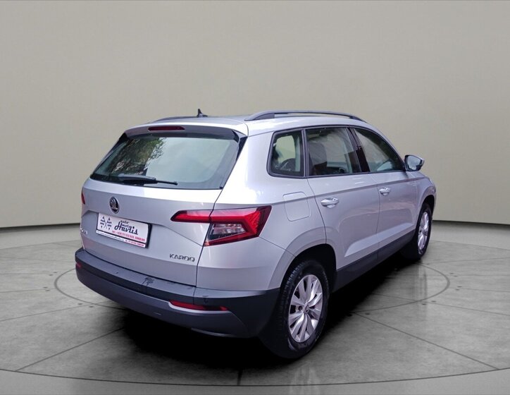 Škoda Karoq 5