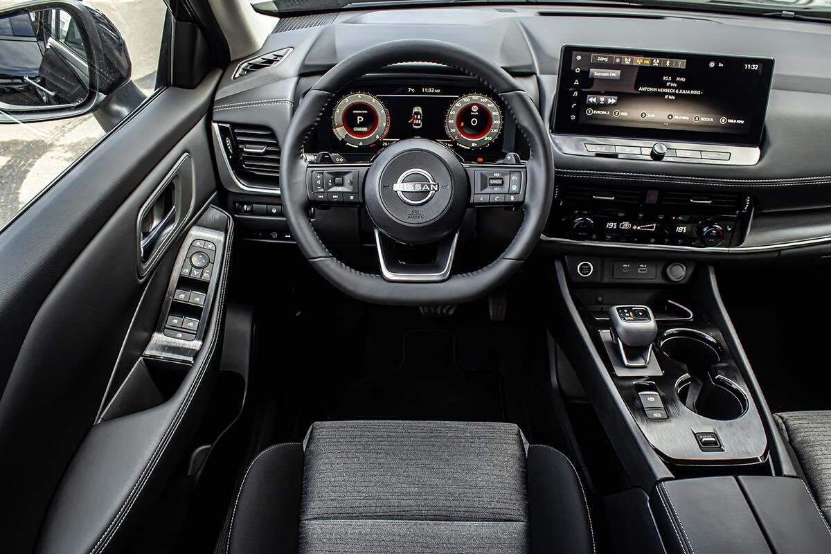 Nissan X-Trail SUV 1,5 l 120 kw