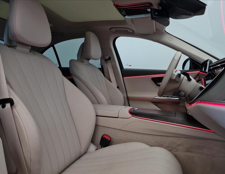 Mercedes-Benz Třídy E 14