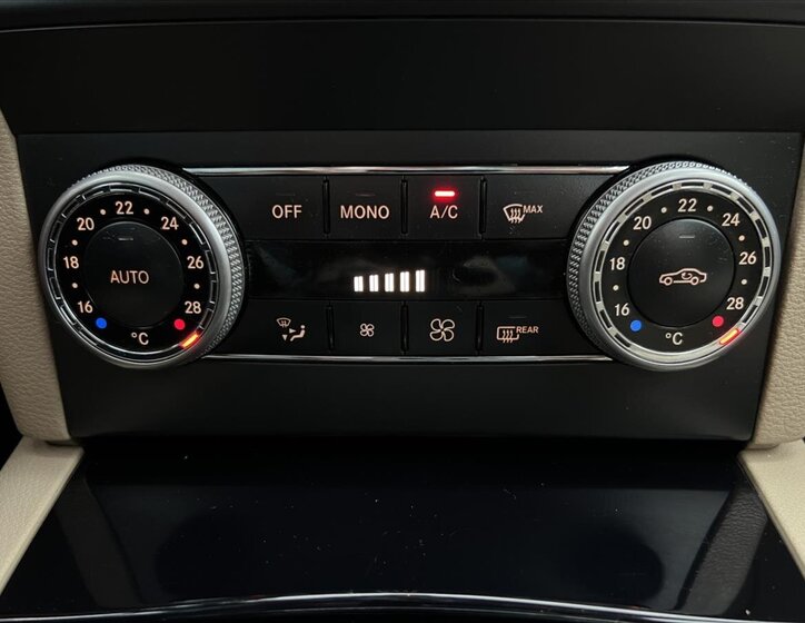 Mercedes-Benz GLK 22