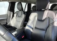 Volvo XC90 26