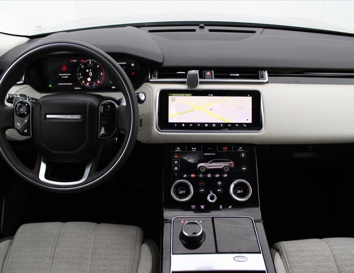 Land Rover Range Rover Velar SUV / Terénní 3,0 l 221 kw