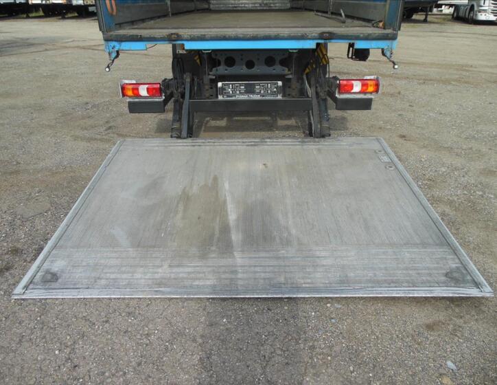 Mercedes-Benz Ostatní 23