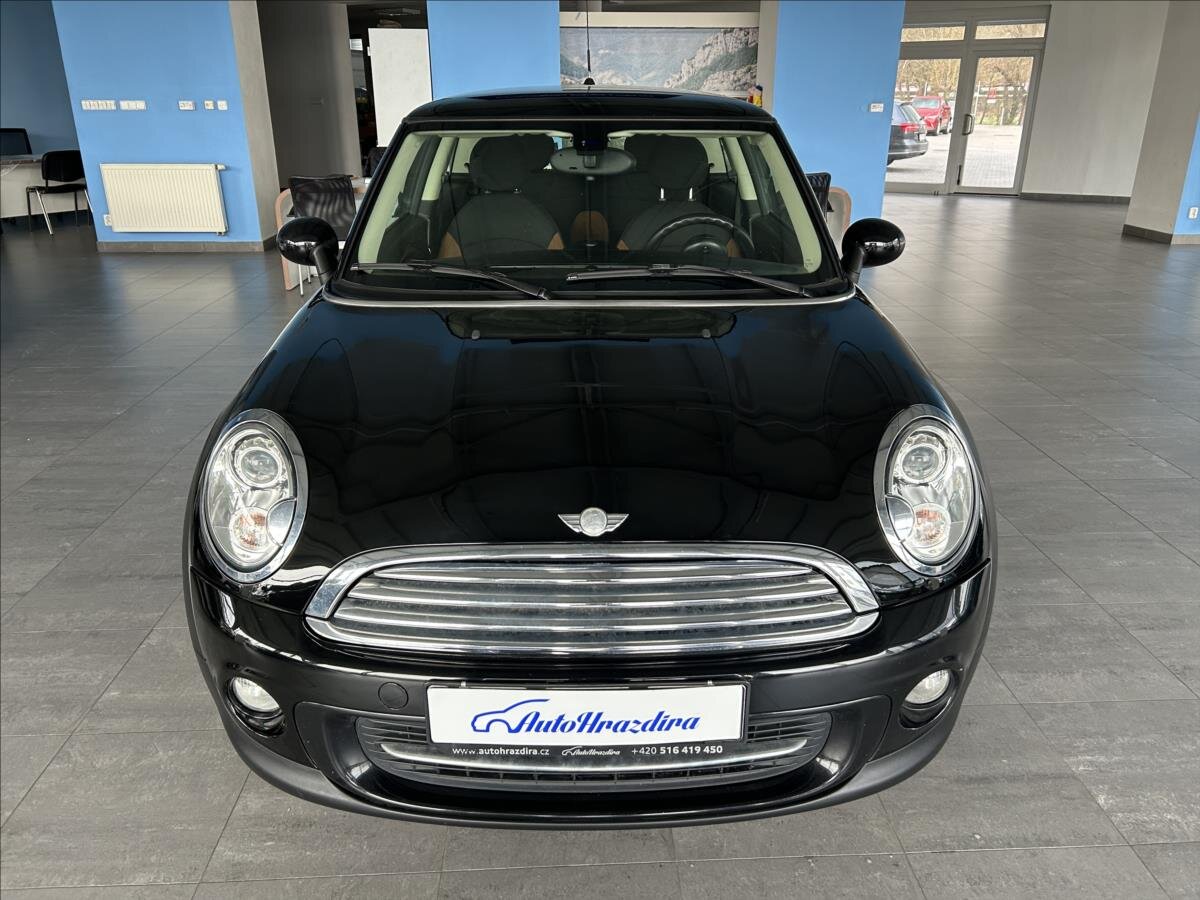 Mini Cooper Hatchback 1,6 l 90 kw
