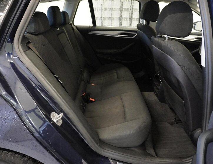 BMW Řada 5 Kombi 2,0 l 120 kw