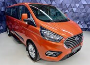 Ford Tourneo Custom 4