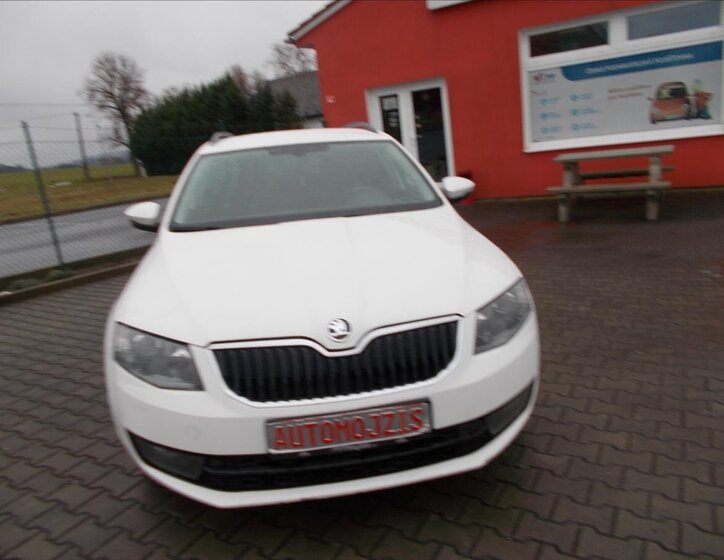 Škoda Octavia 3