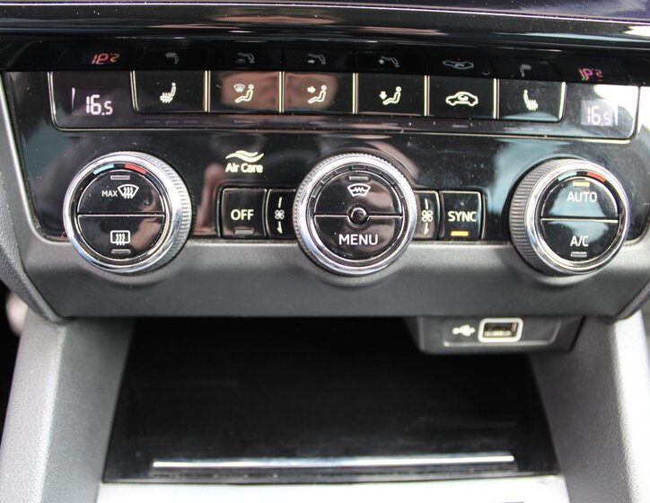 Škoda Octavia Kombi 2,0 l 110 kw