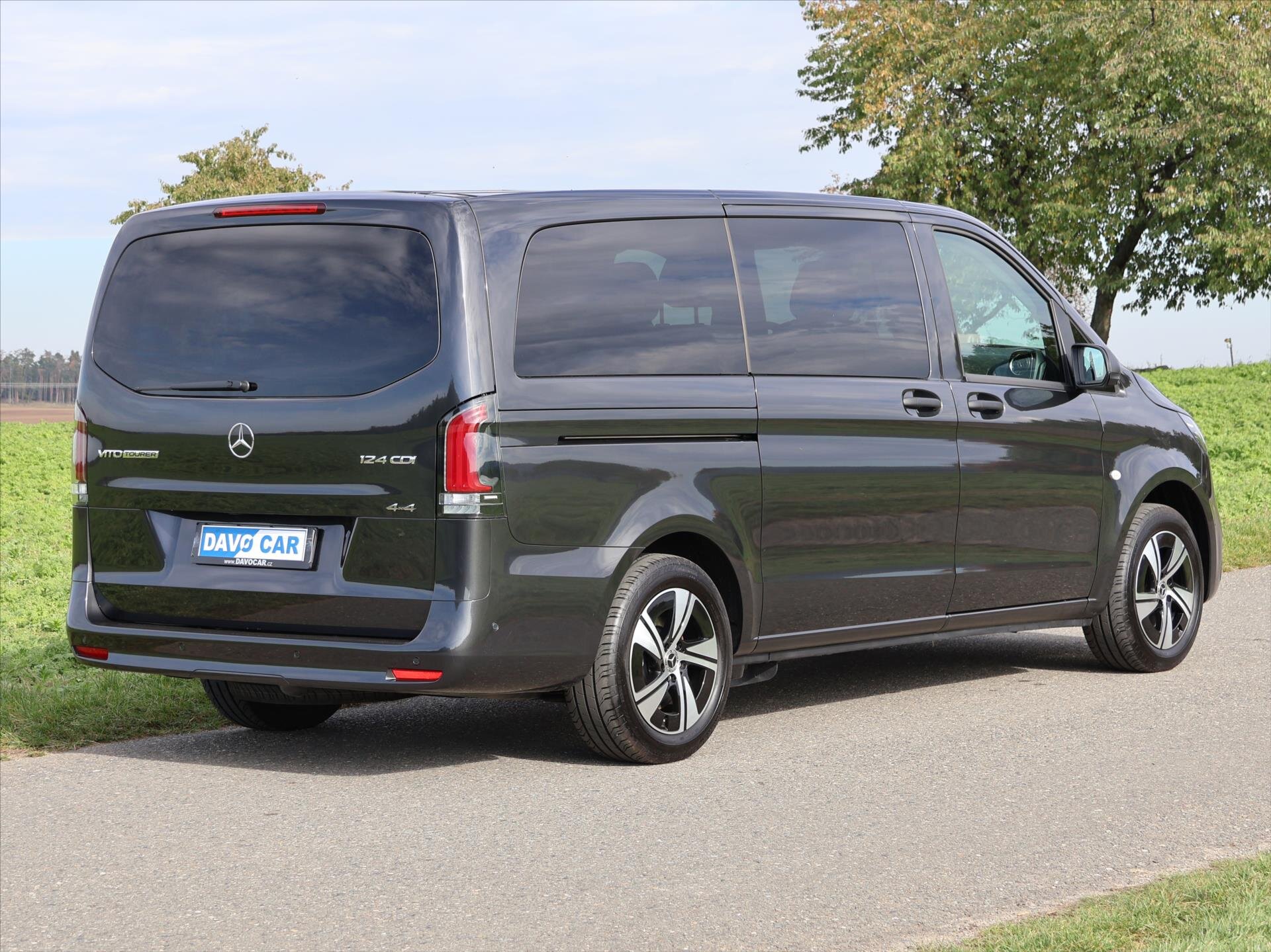 Mercedes-Benz Vito Kombi 2,0 l 174 kw