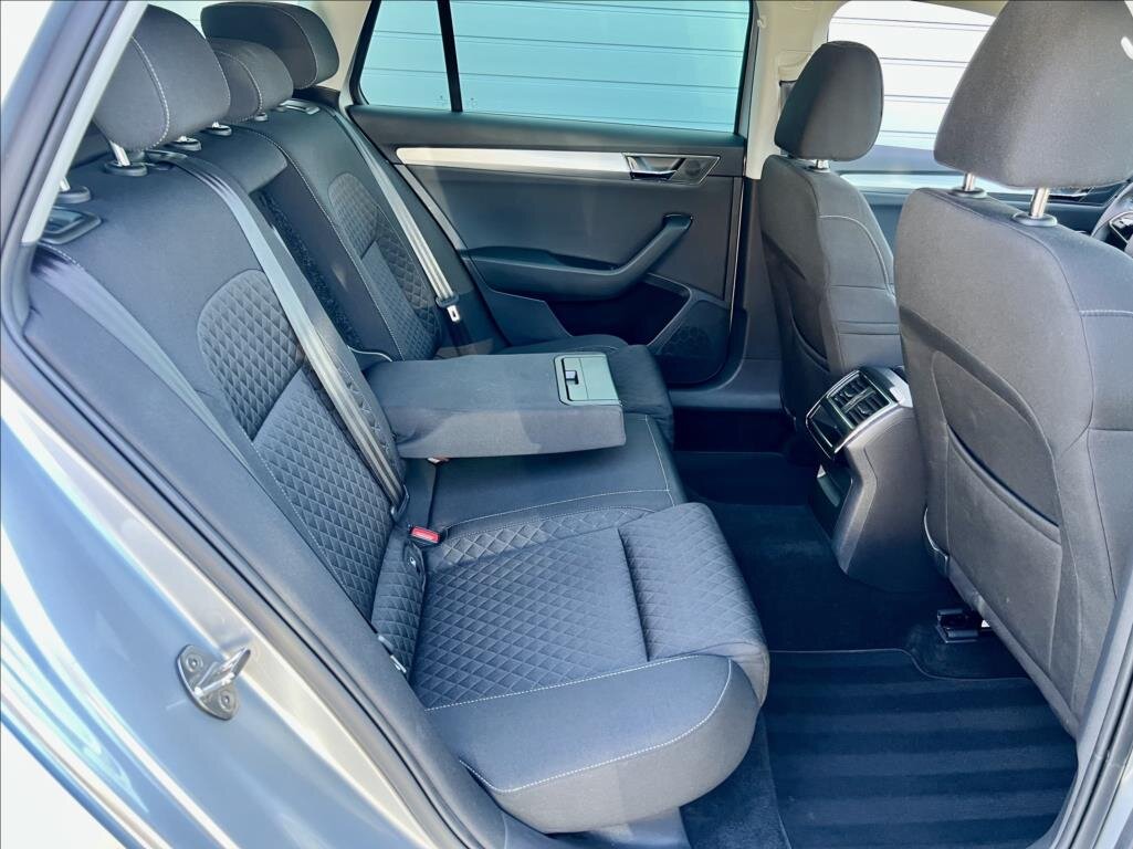 Škoda Superb Kombi 2,0 l 110 kw