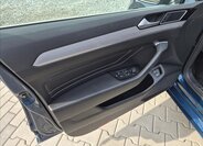 Volkswagen Passat Kombi 1,4 l 160 kw