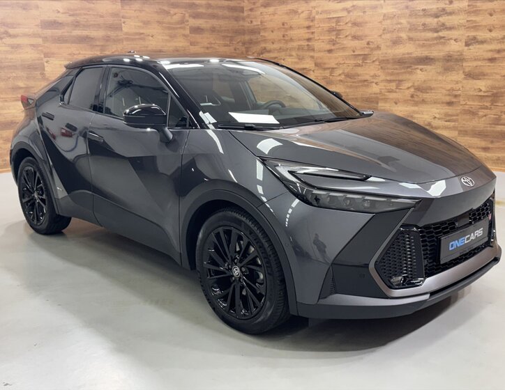 Toyota C-HR 5