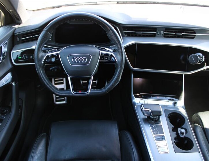 Audi A6 Kombi 3,0 l 210 kw