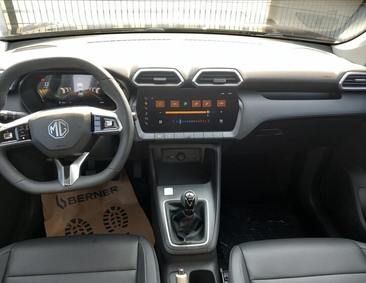 MG ZS SUV / Terénní 1,5 l 85 kw