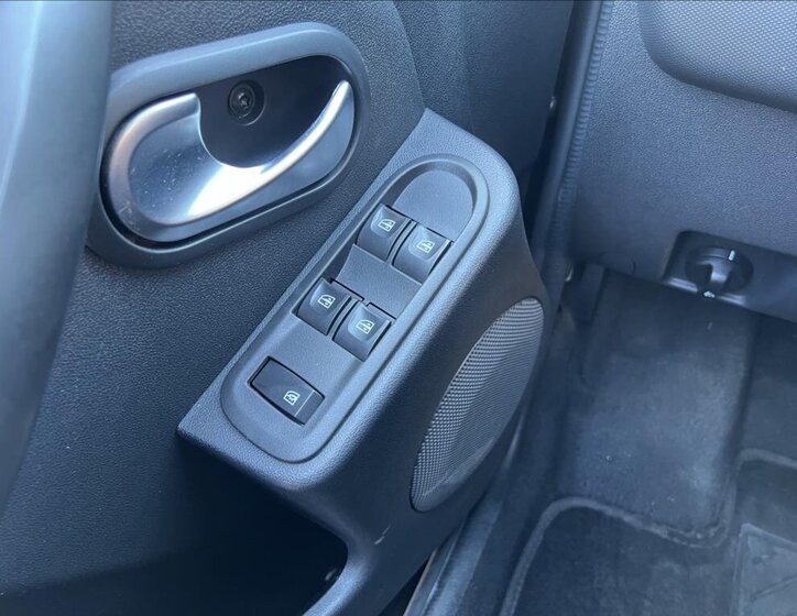 Dacia Duster SUV 1,6 l 84 kw