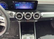 Mercedes-Benz EQB SUV / Terénní 0,0 168 kw