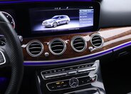 Mercedes-Benz Třídy E 30