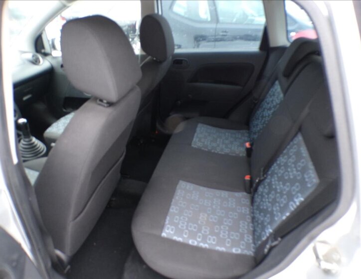 Ford Fiesta Hatchback 1,4 l 59 kw