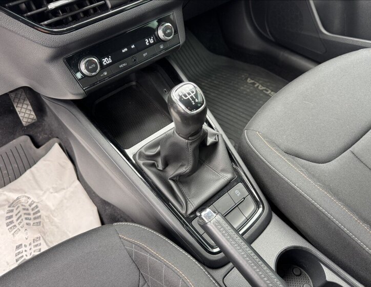 Škoda Scala Hatchback 999,0 70 kw