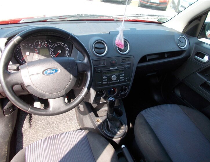 Ford Fusion Hatchback 1,6 l 66 kw