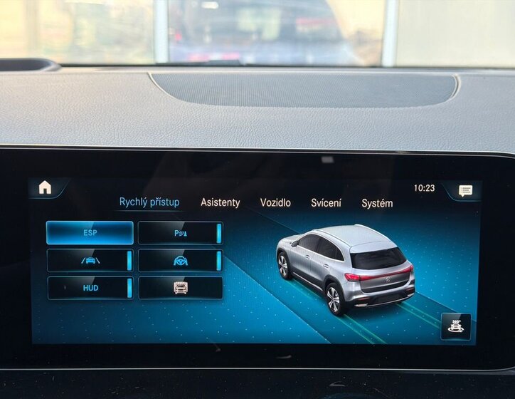 Mercedes-Benz EQA SUV / Terénní 0,0 140 kw