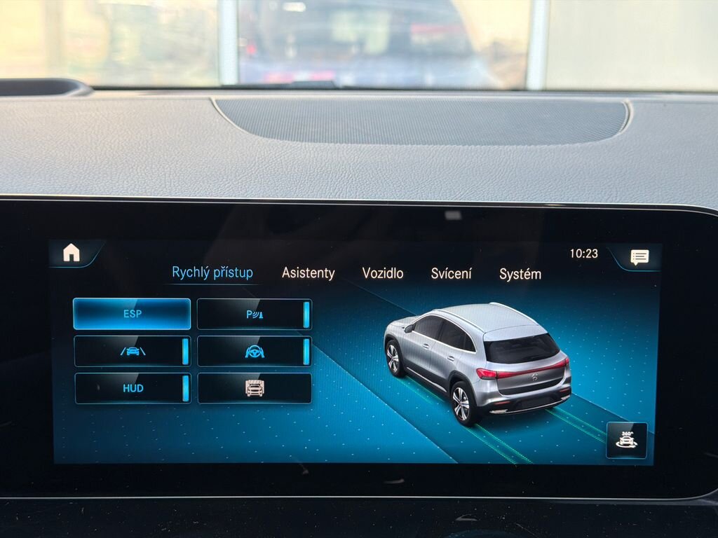 Mercedes-Benz EQA SUV / Terénní 0,0 140 kw