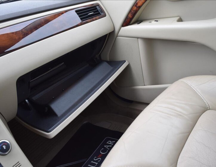 Volvo XC70 Kombi 2,4 l 120 kw