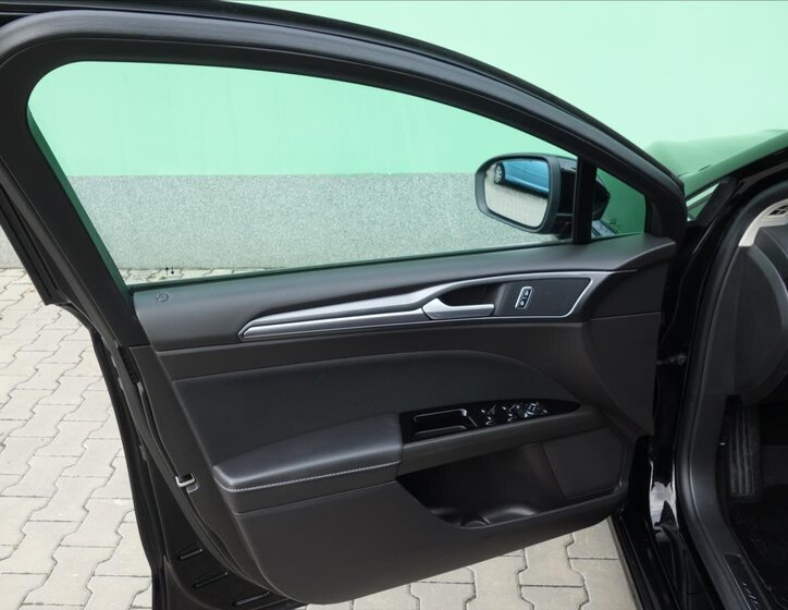 Ford Mondeo Kombi 2,0 l 110 kw