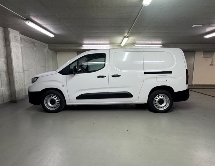 Toyota ProAce City 8