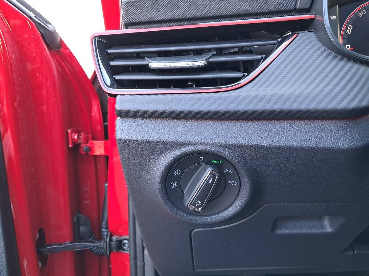 Škoda Scala Hatchback 1,5 l 110 kw