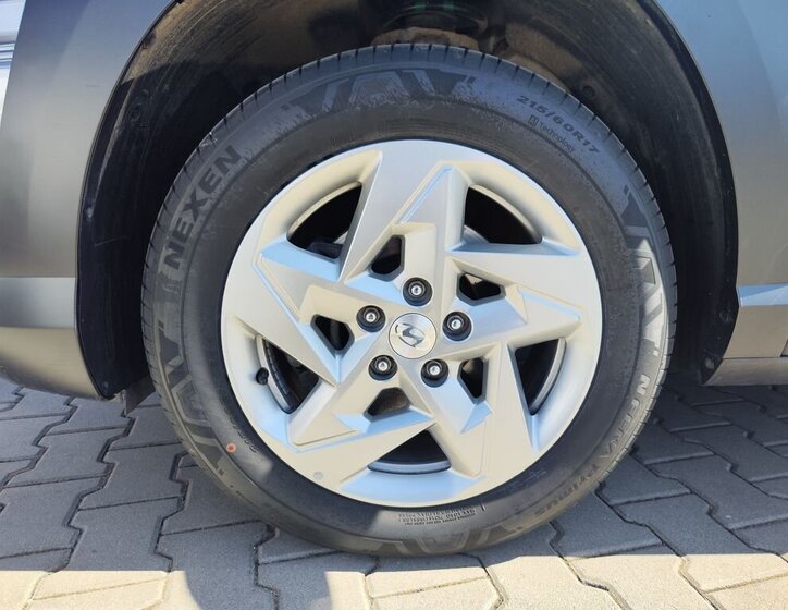 Hyundai Kona SUV / Terénní 1,6 l 145 kw