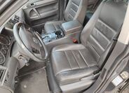 Volkswagen Touareg 15