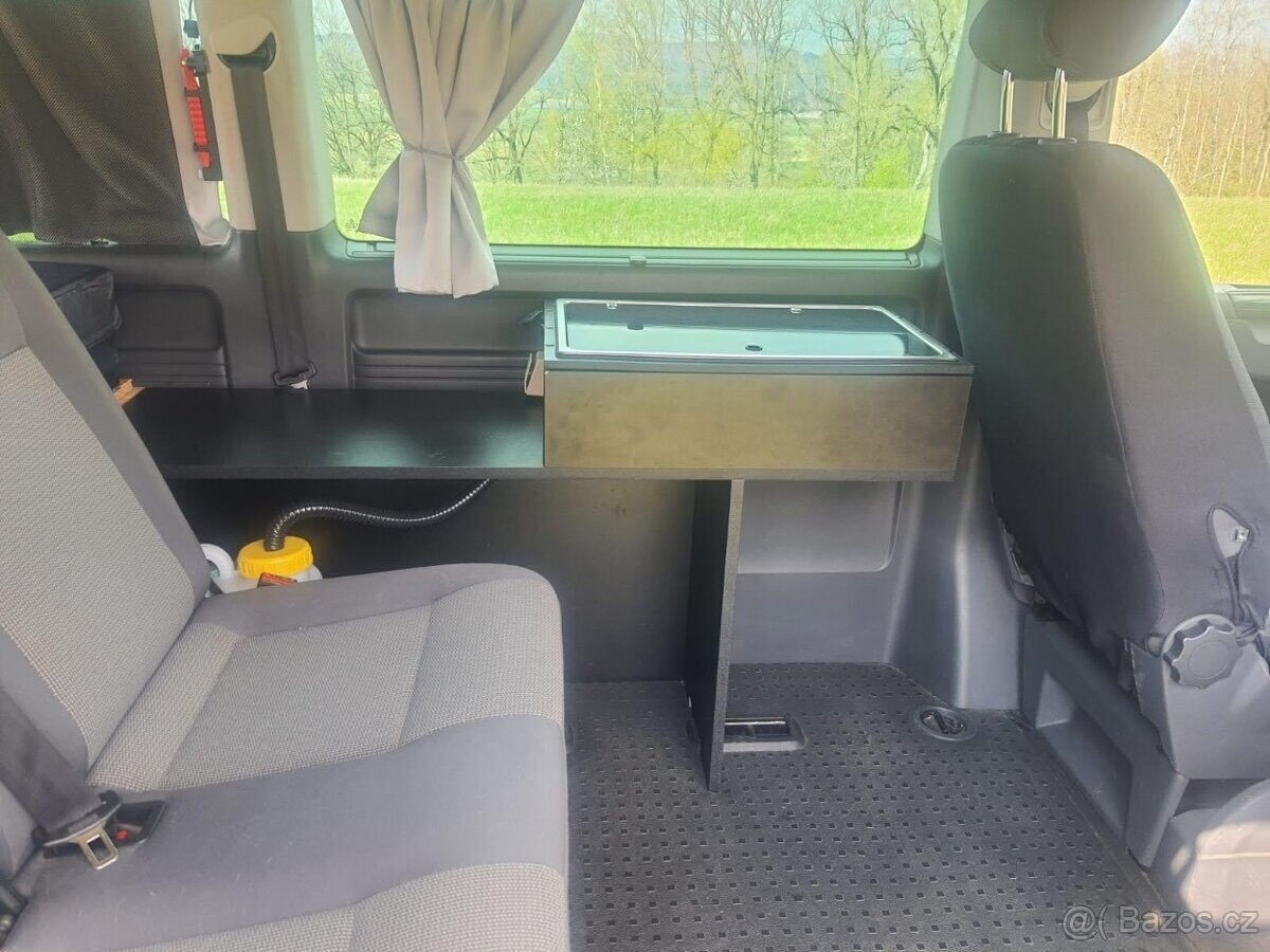 Volkswagen Caravelle VAN / Minibus 0,0 0