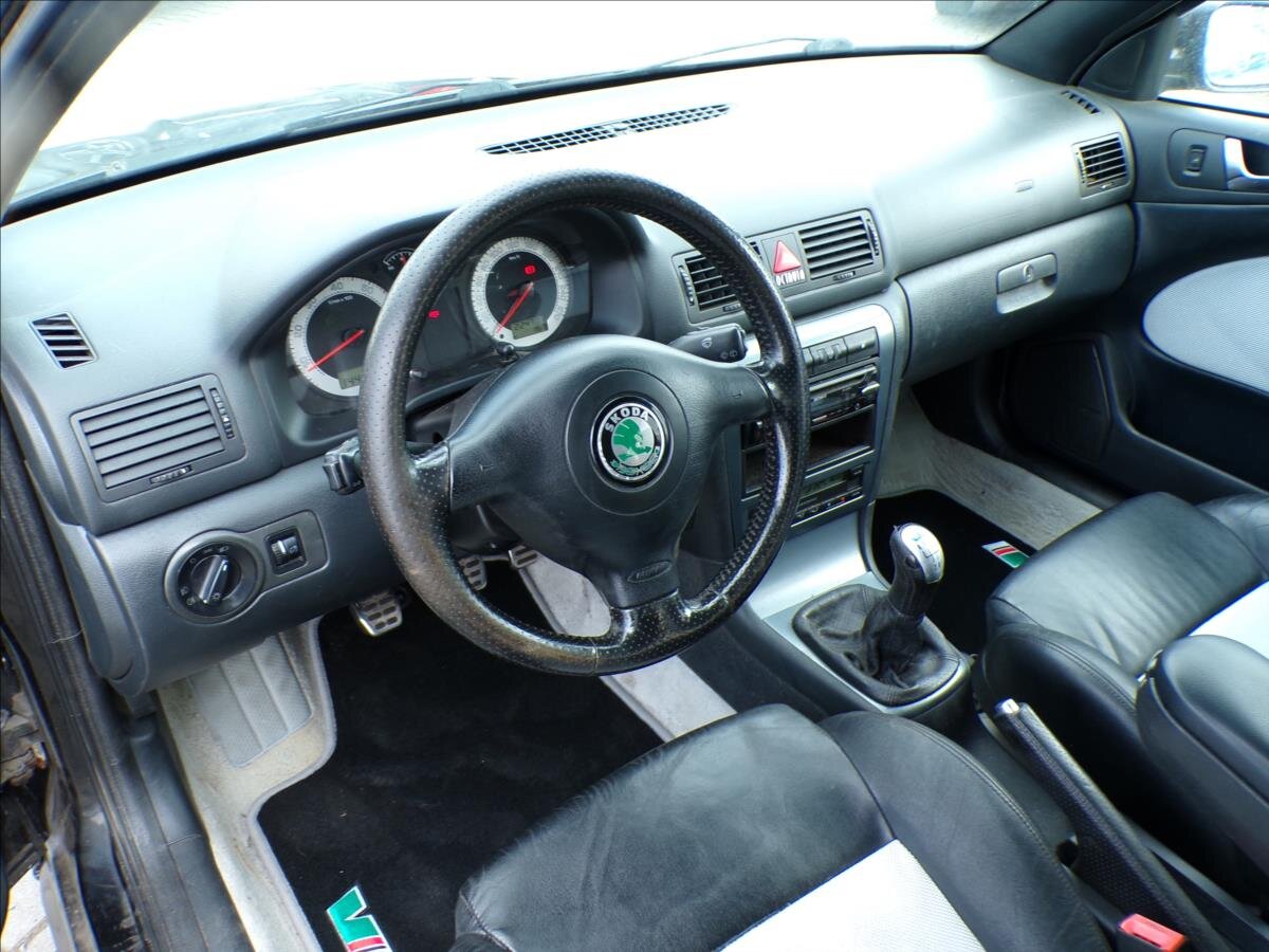 Škoda Octavia Kombi 1,8 l 132 kw