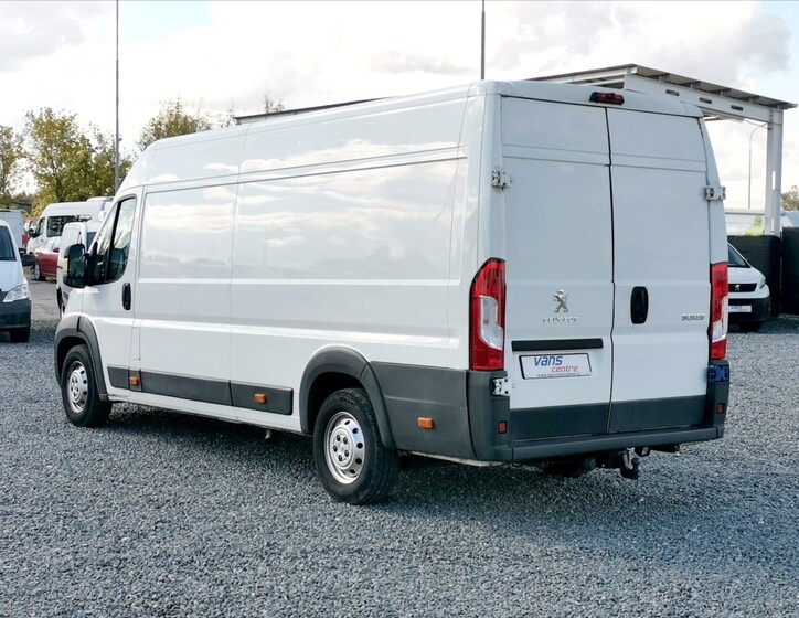 Peugeot Boxer 4