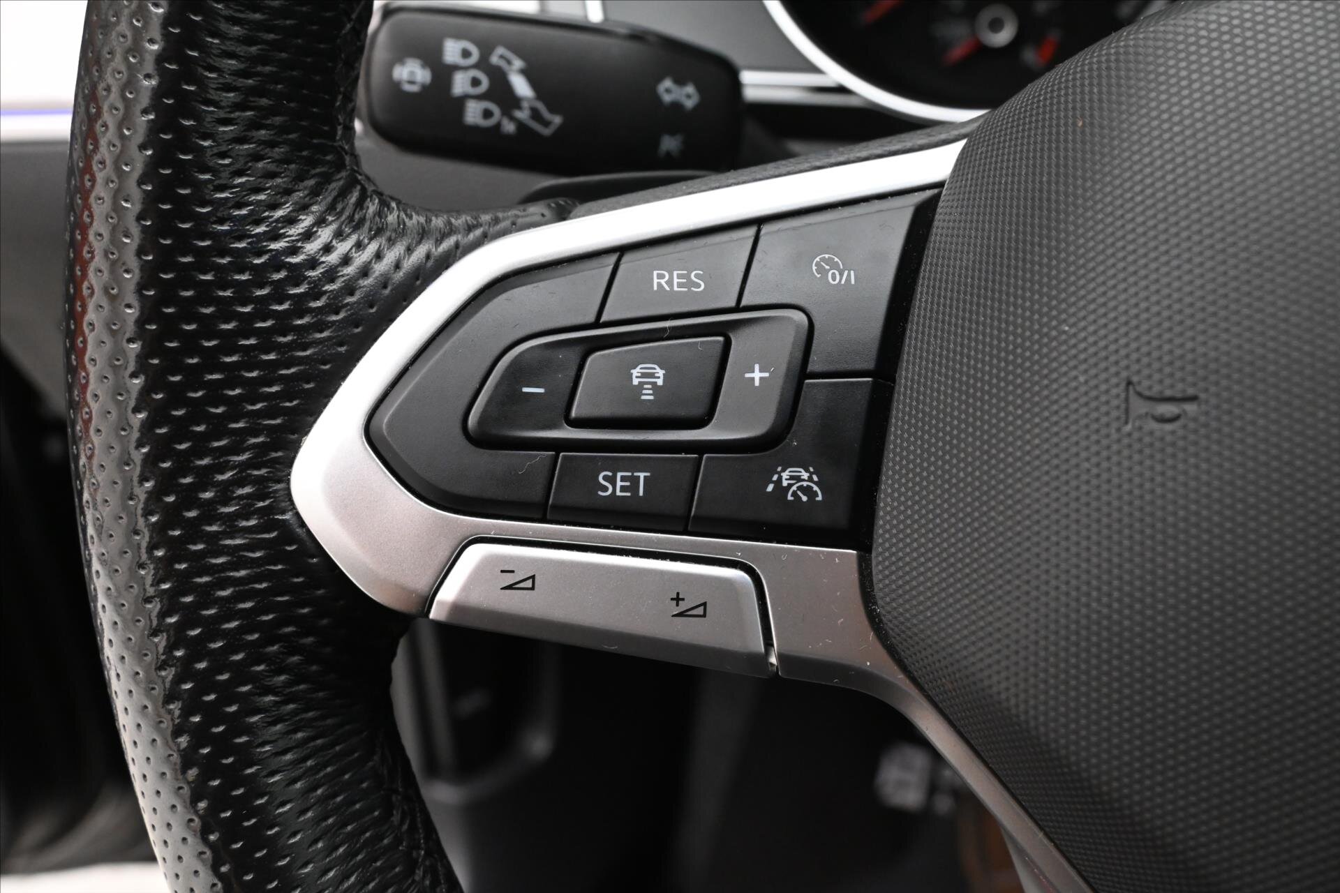 Volkswagen Passat Kombi 1,4 l 115 kw