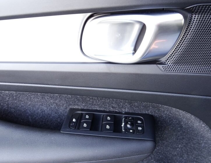 Volvo XC40 SUV 2,0 l 110 kw