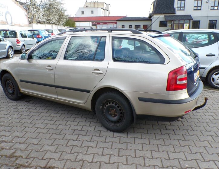 Škoda Octavia Kombi 2,0 l 103 kw