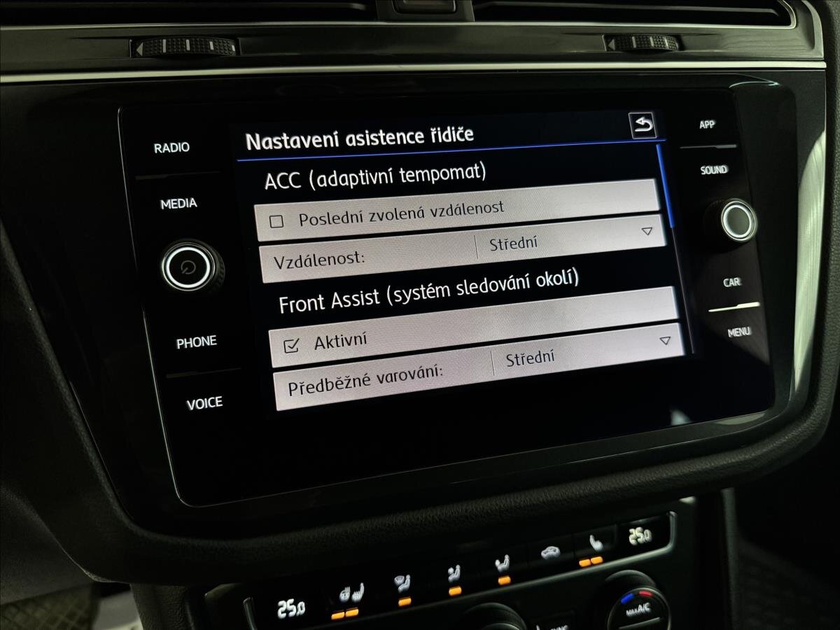 Volkswagen Tiguan SUV / Terénní 2,0 l 140 kw