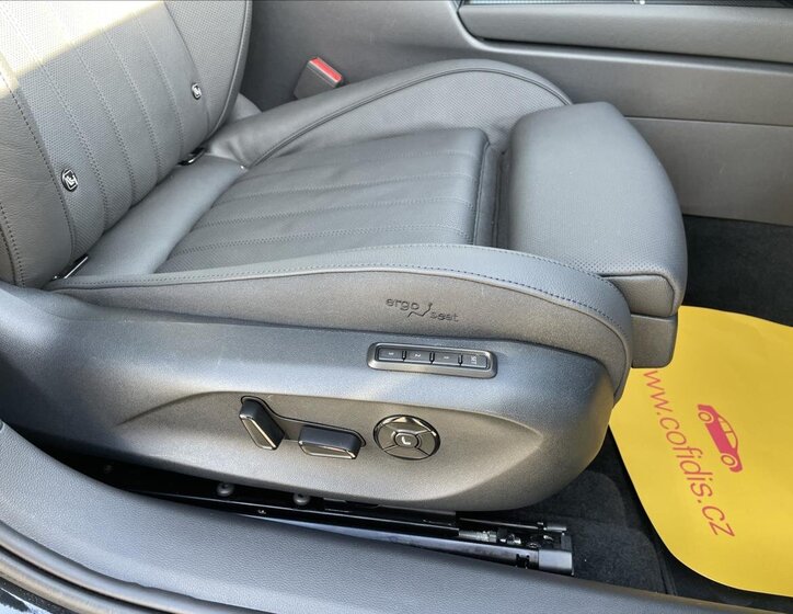 Škoda Superb Kombi 2,0 l 110 kw