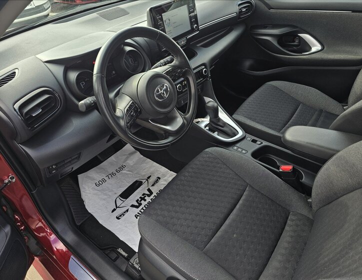 Toyota Yaris Hatchback 1,5 l 68 kw