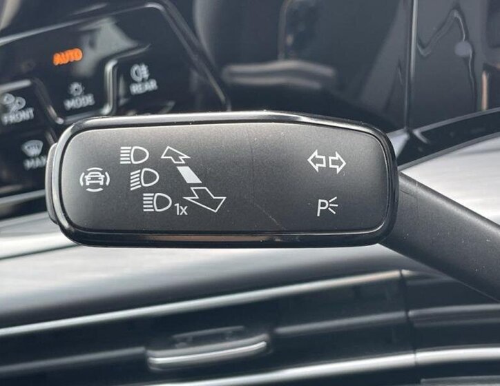 Volkswagen Golf Hatchback 1,5 l 96 kw