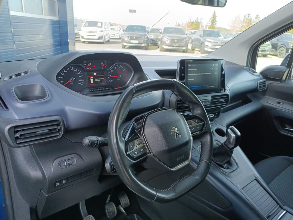 Peugeot Rifter MPV 1,5 l 75 kw