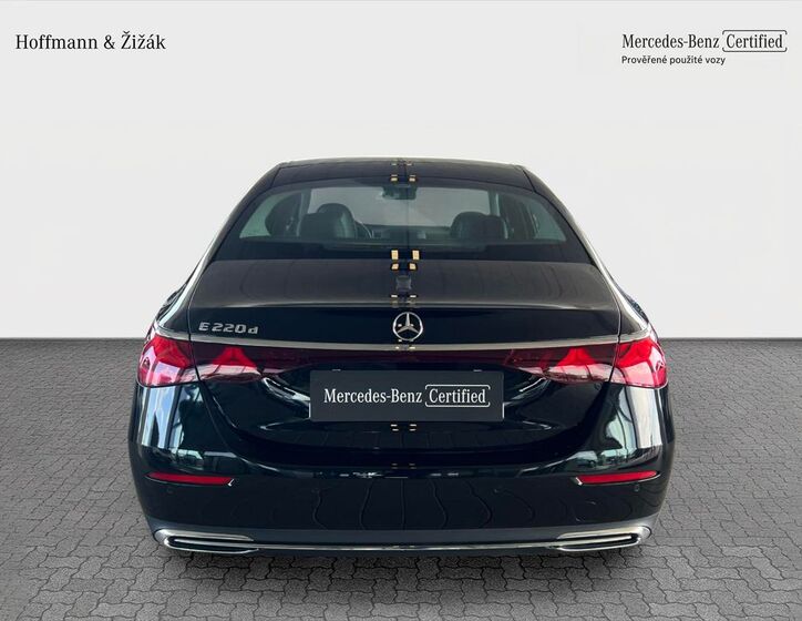 Mercedes-Benz Třídy E 6